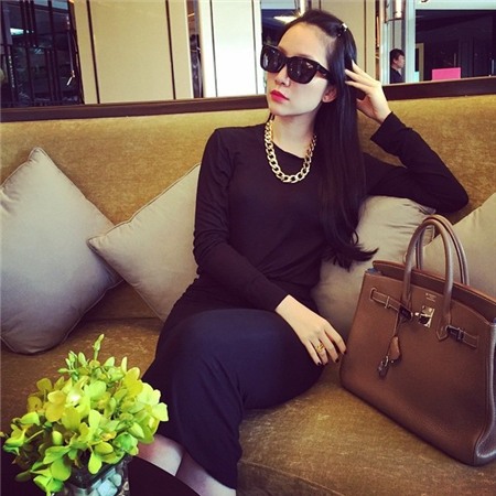 Đi tìm màu son thay thế son đỏ đang khiến sao Việt mê mẩn 12