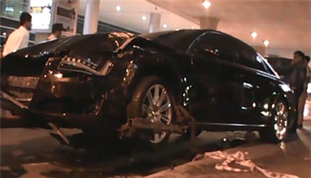 3 mỹ nhân Việt có xế hộp gây tai nạn kinh hoàng - 10