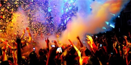 Ấn Độ đón Tết nhiều màu sắc nhất