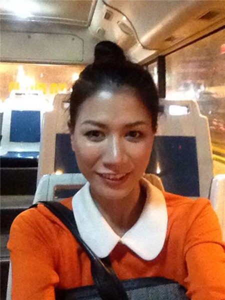 Năm 2007, Trang Trần quyết định Nam tiến để phát triển sự nghiệp. Thời gian đầu cô gặp nhiều khó khăn khi một thân một mình bươn trải kiếm sống nơi đất khách.