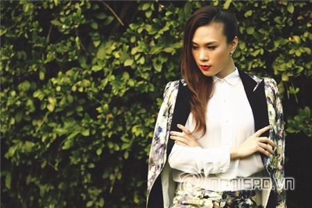 mỹ nhân việt nhiều tài lẻ 4