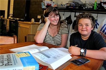 Thần đồng tốt nghiệp đại học khi mới 15 tuổi 3