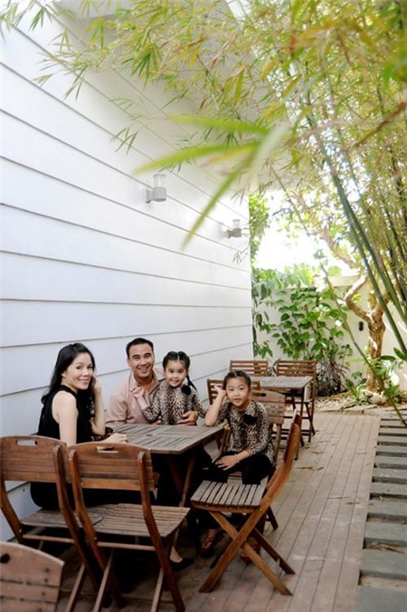 Quyền Linh không thoải mái khi đi với người giàu