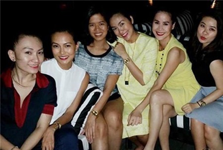 Hình ảnh lộ rõ bụng bầu mới nhất của nữ diễn viên Mỹ nhân kế.