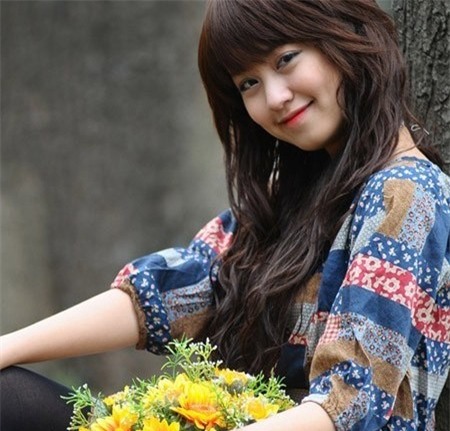 Sự vụt sáng nhưng chìm nhanh của 4 hot girl cùng tên Vân