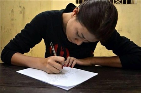 Hình ảnh: Những Sao Việt vẫn hot mặc kệ scandal bủa vây số 10