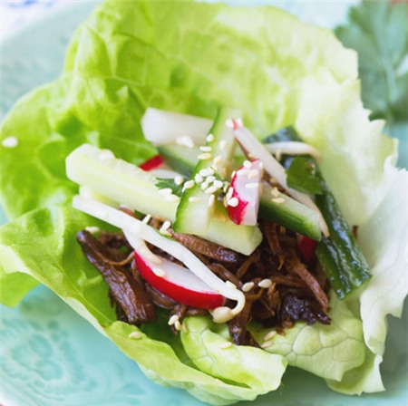 Xà lách cuộn thịt bò kiểu Hàn ngon mê - 4