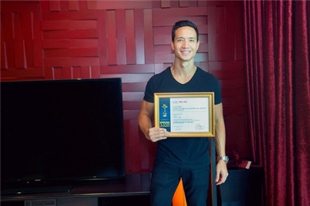 không gian sống của Kim Lý ở Sài Gòn 0