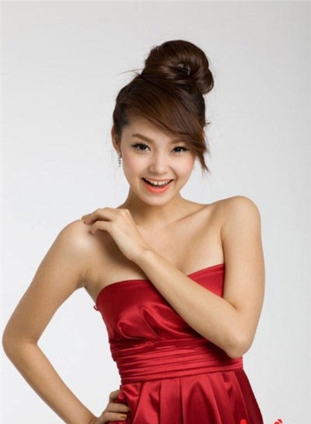 Chọn kiểu tóc đẹp như Minh Hằng cho buổi hẹn hò