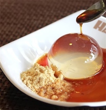 Bánh hình giọt nước giá 19.000 đồng đắt khách ở Hà Nội