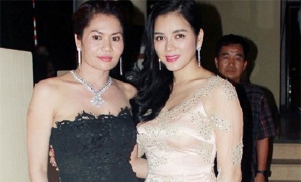 chị liễu, liễu hà tĩnh, đại gia hà tĩnh, Nguyễn-Thị-Liễu, đại-gia-phố-núi