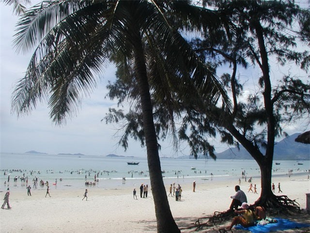 5 bãi tắm tuyệt đẹp ở Nha Trang