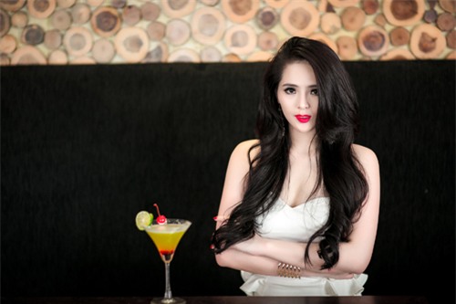 Sao Việt với hàng hiệu: Kẻ phát cuồng, người thờ ơ - 6