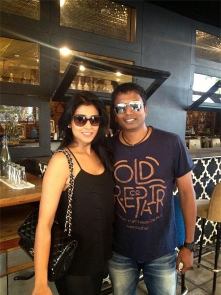 Chang trai An Do moi ngay hen ho mot phu nu