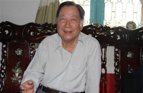 Thầy Nguyễn Hữu Danh, Trường THPT chuyên Lê Hồng Phong