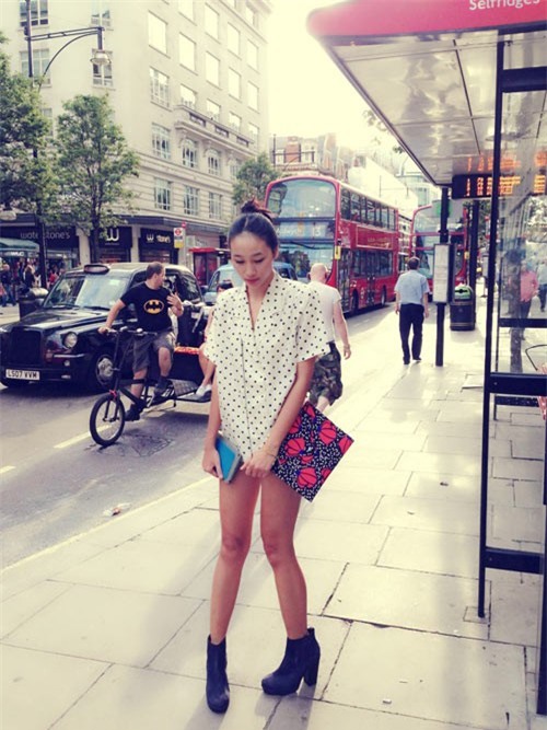 Sao Việt và những bí quyết diện sơ mi siêu quyến rũ - 13