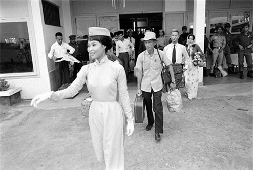 Nhớ chiếc áo 'vạn người mê' của phụ nữ Sài Gòn xưa - 9