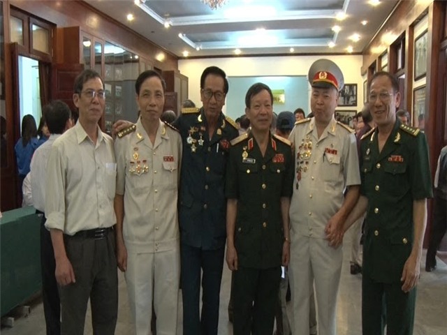 ĐH Kinh tế quốc dân, Ký ức thời gian, Quảng Trị