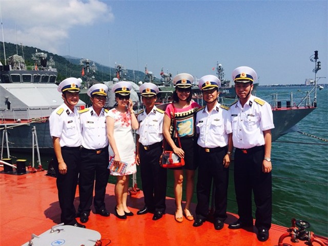 Kỳ nghỉ lễ không giống ai của các MC, BTV truyền hình