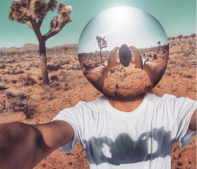 Chỉ thực hiện trong 3 tiếng, Ari đã thỏa sức sáng tạo hết sức mình khi “tự sướng”.