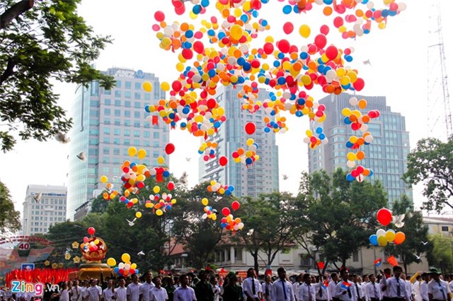 Lực lượng vũ trang hùng tráng trong lễ diễu binh 30/4