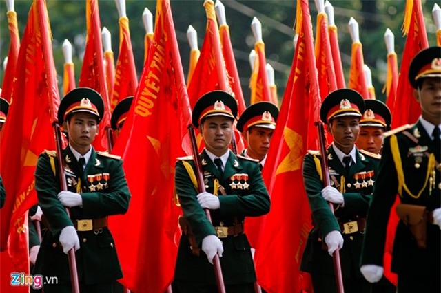 Lực lượng vũ trang hùng tráng trong lễ diễu binh 30/4