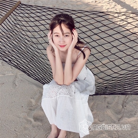 Đặng Thu Thảo 'sang chảnh' đi nghỉ lễ 3