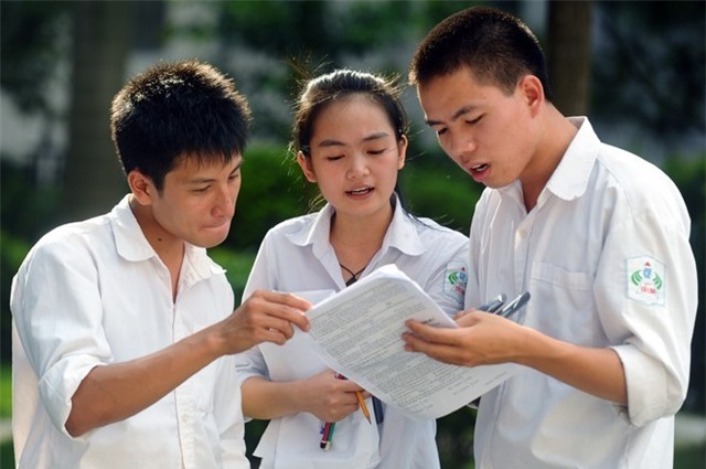 Thí sinh dự thi đại học. Ảnh: Lê Hiếu.