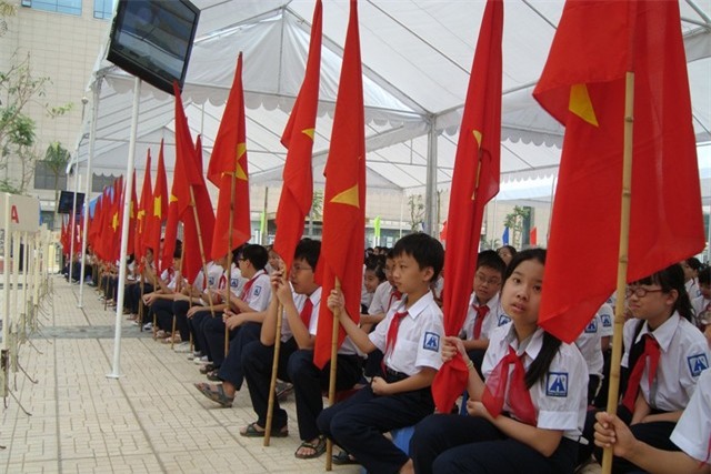 Xét tuyển vào lớp 6 tại Hà Nội: Lo phát sinh nạn “làm đẹp” học bạ - 1