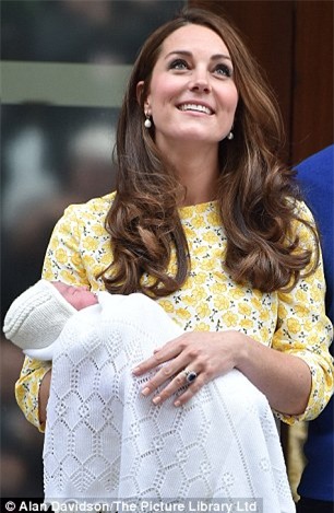 Aurelia sinh cùng ngày với tiểu công chúa của hoàng gia Anh. Ảnh: Daily Mail