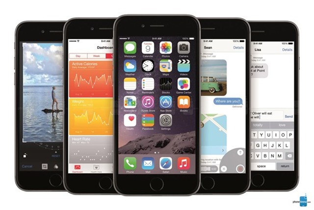 iPhone 6 Plus: Chiếc phablet của Apple lại là sản phẩm có thời gian sử dụng tốt nhất. Màn hình lớn đã giúp Apple trang bị cho iPhone 6 Plus pin dung lượng lớn 2.915 mAh. Dù vậy, thử nghiệm benchmark cho thấy thiết bị chỉ có thể sử dụng 6,5, thiết bị có thời gian sạc khá lâu đồng thời chưa được hỗ trợ sạc không dây.