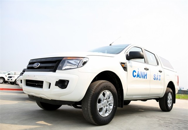 Dàn xe bán tải thửa riêng cho lực lượng công an Việt Nam