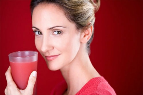 Tác dụng làm đẹp không tưởng của 4 loại đồ uống mùa hè - 2