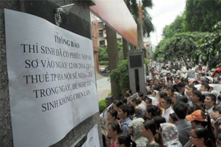 Thủ khoa trượt công chức vì chất lượng giáo dục đi xuống?