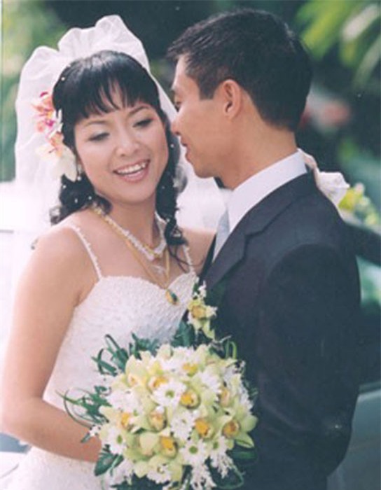 Những kiểu cầu hôn đặc biệt của sao Việt 1
