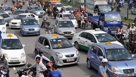 Nhiều hãng taxi đề nghị tăng giá cước