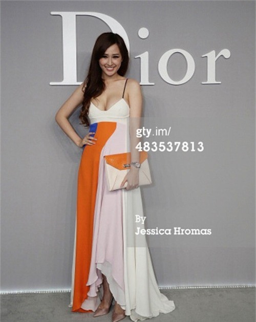 Váy áo kém xinh khiến Mai Phương Thúy bị 