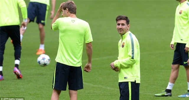 Dàn sao Barca sành điệu tới Munich