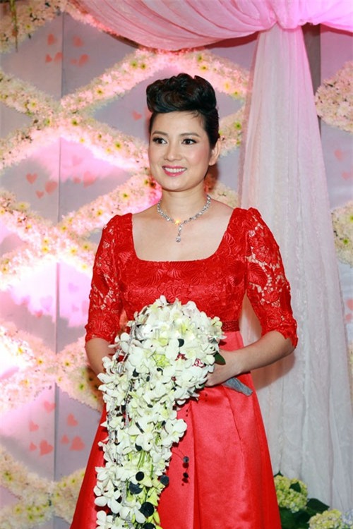 Khi vợ chồng sao Việt sống xa nhau - người hạnh phúc tràn trề, kẻ tan đàn xẻ nghé 0