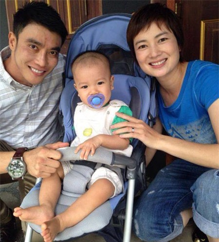 Khi vợ chồng sao Việt sống xa nhau - người hạnh phúc tràn trề, kẻ tan đàn xẻ nghé 0