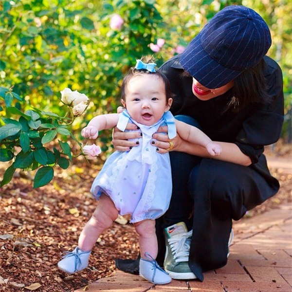 con gái stylist nini