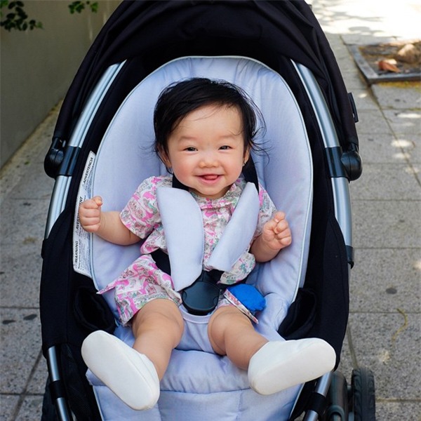 con gái stylist nini