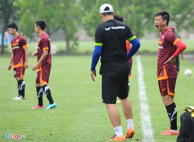 Công Vinh chấn thương, Miura gọi Công Phượng lên tập ở ĐTVN