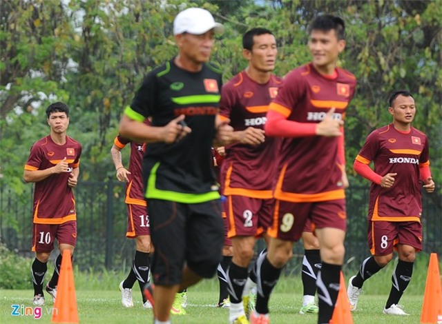Công Vinh chấn thương, Miura gọi Công Phượng lên tập ở ĐTVN