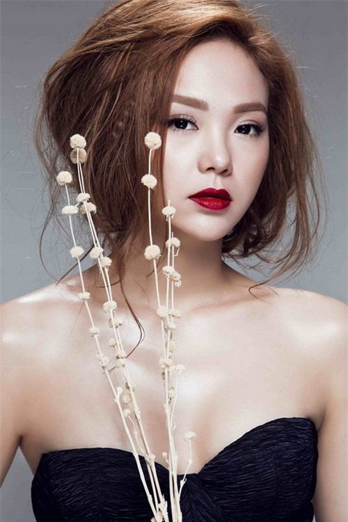 Minh Hằng: