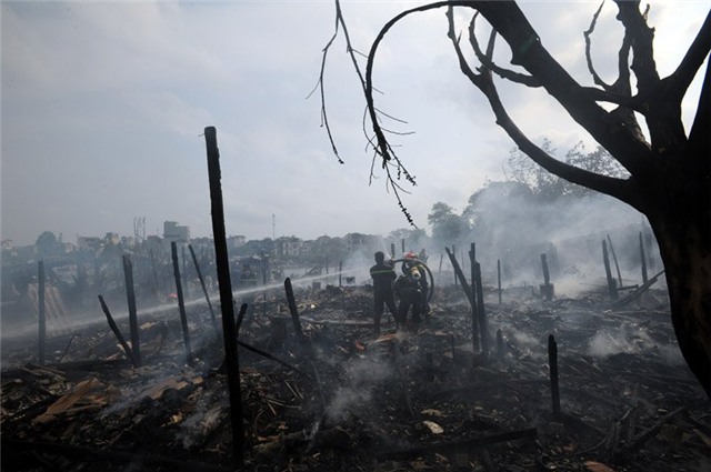 khu ổ chuột; Hà Nội; Linh Quang; cháy