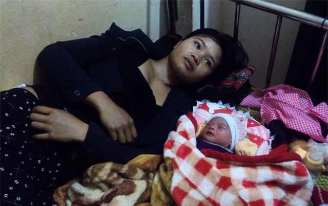 Ly kỳ chuyện sản phụ vượt cạn trên xe công nông - 3