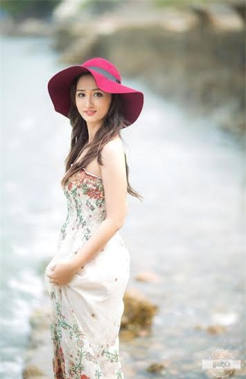 Chị Trần Hải Linh sở hữu ngoại hình xinh đẹp như hot girl.