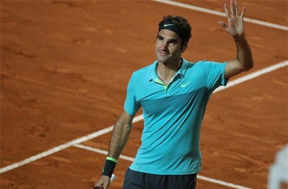 Federer và Nadal vào tứ kết, Murray bỏ cuộc