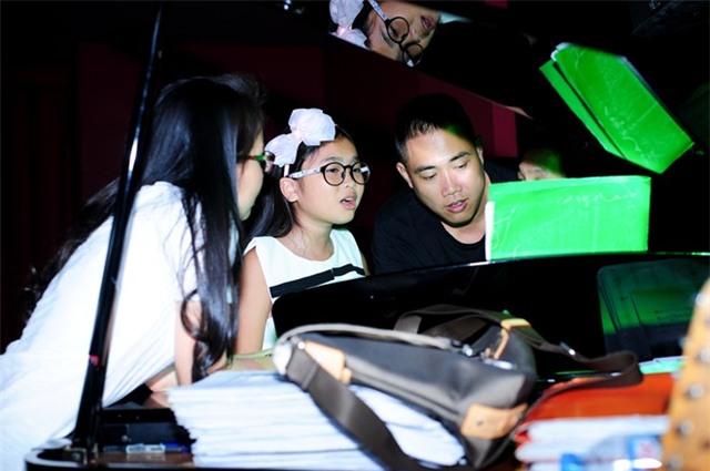 Chồng Cẩm Ly tiết lộ cách thể hiện tình yêu với vợ